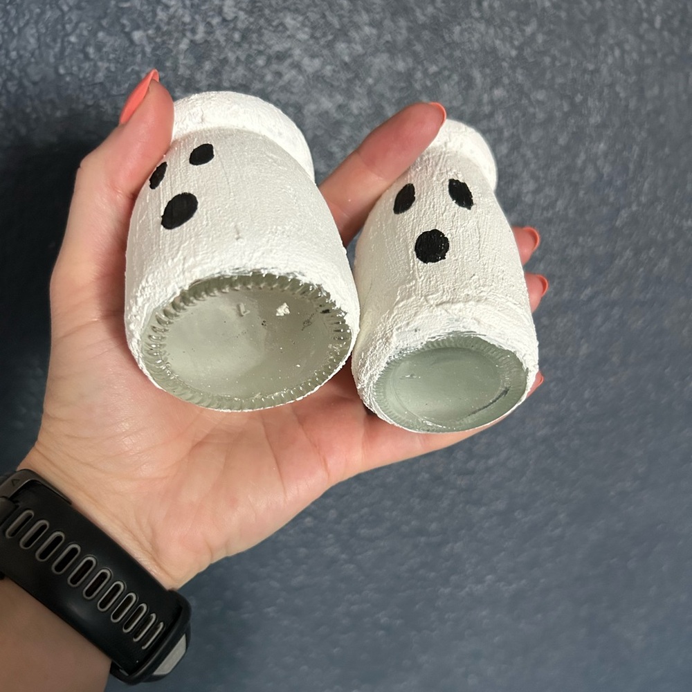 Ghost jars - Picture 3 of 3